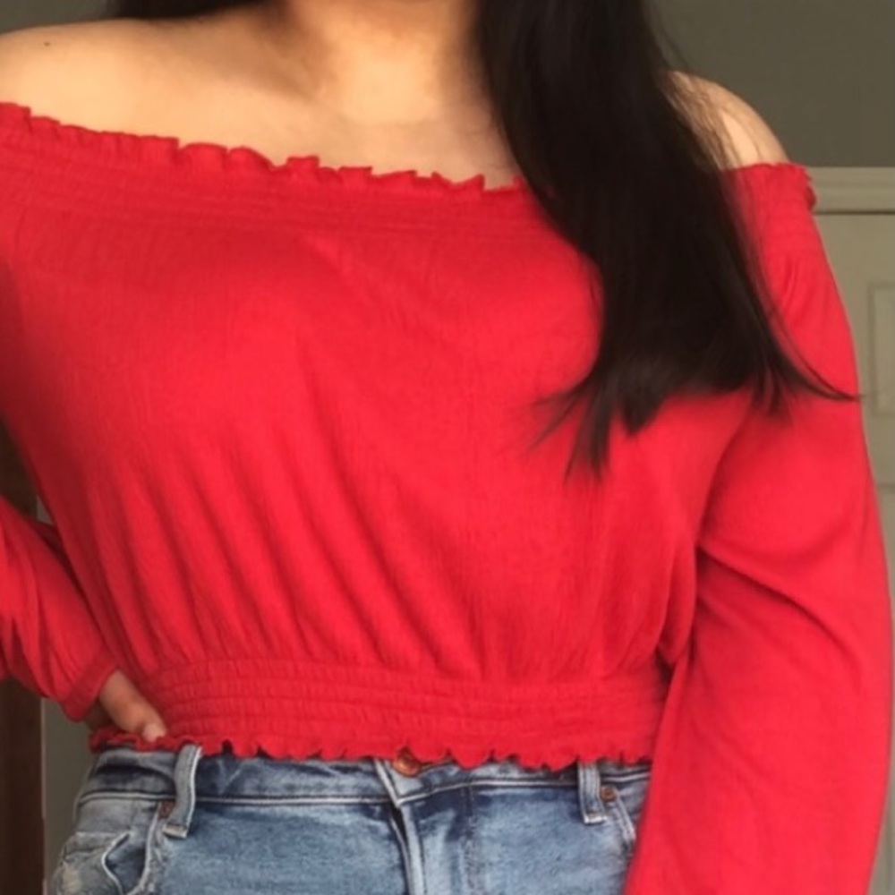 Red cropped long sleeve off the shoulder shirt!
